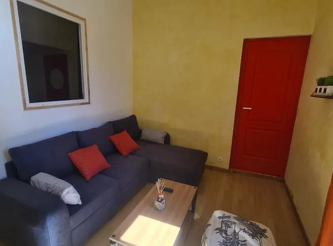 Plein Centre Lit King Size , Canape Lit Et Wifi *