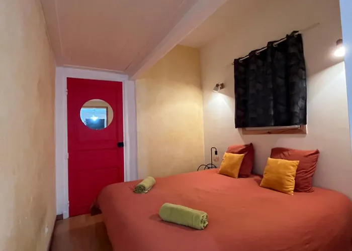 Apartment Plein Centre Lit King Size , Canape Lit Et Wifi Barcelonnette