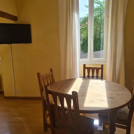 Plein Centre Lit King Size Et Canape Lit Apartment *
