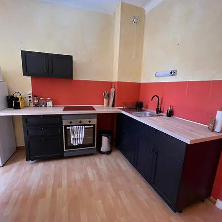 Apartment Plein Centre Lit King Size Et Canape Lit *